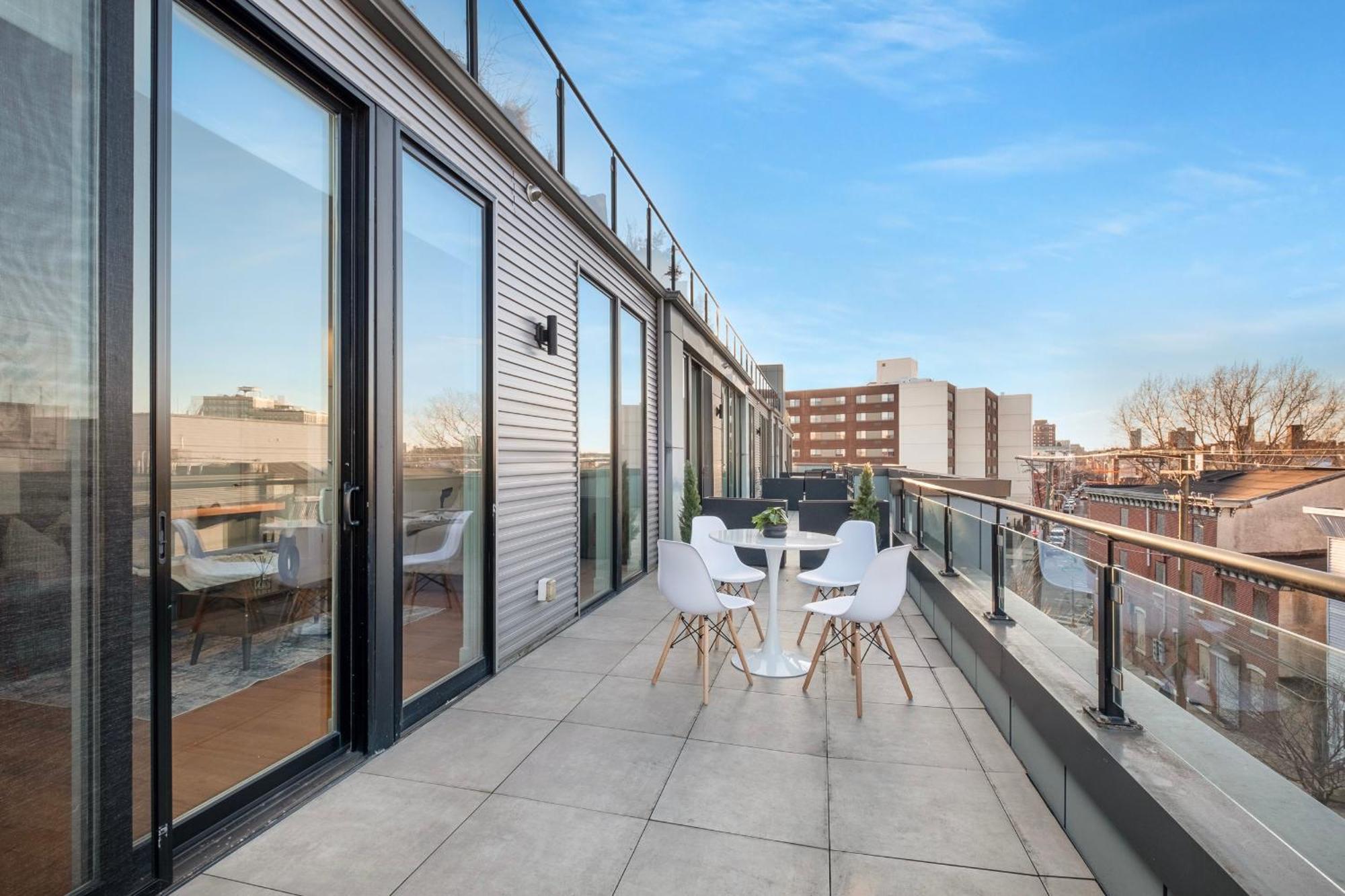 Luxury Xl Studio Pool Deck & Gym Apartment Philadelphia Exterior photo